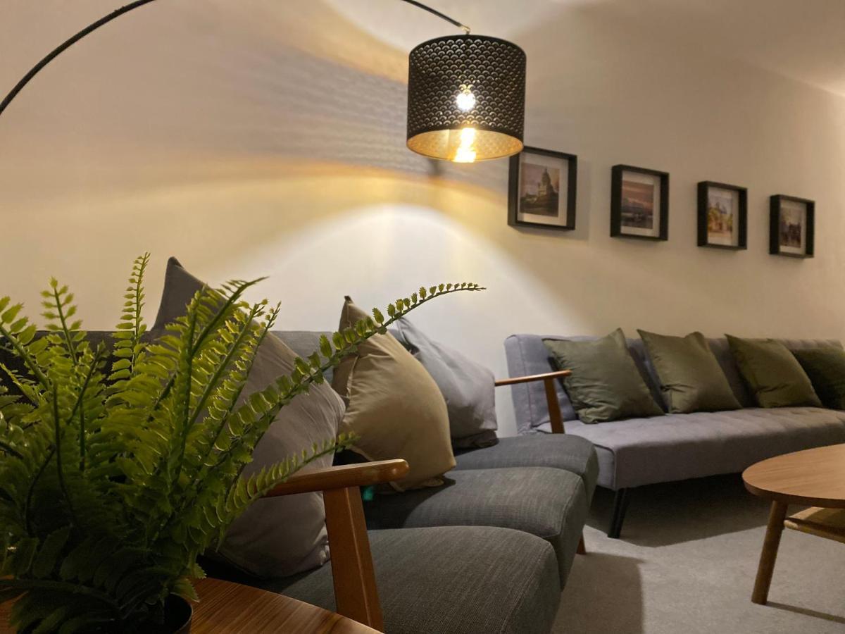 Spacious City Centre Property Lancaster Bagian luar foto