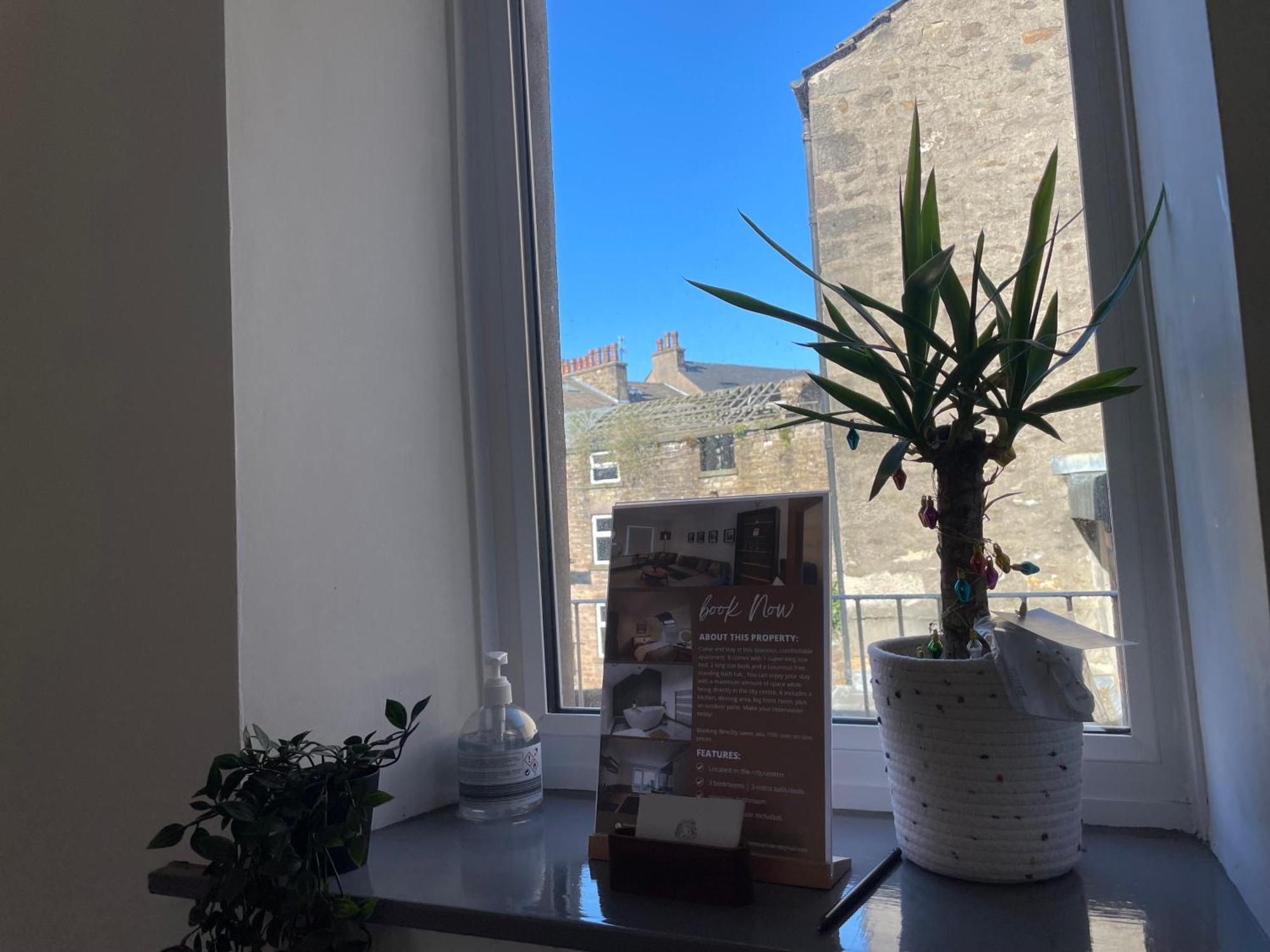Spacious City Centre Property Lancaster Bagian luar foto